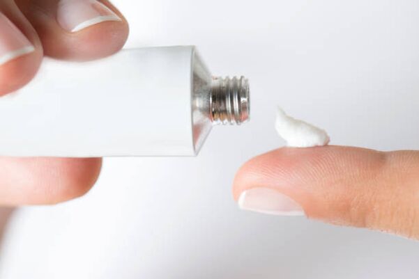 crème voor de behandeling van teennagelschimmel